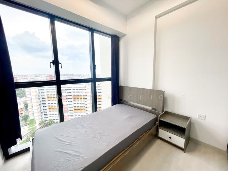 Riverfront Residences, 41 Hougang Avenue 7, 2 Bedrooms, 861 sqft, Condominium For Sale, by Manuel M Chiong, 500184244 - Bedroom - PropertyGuru.com.sg