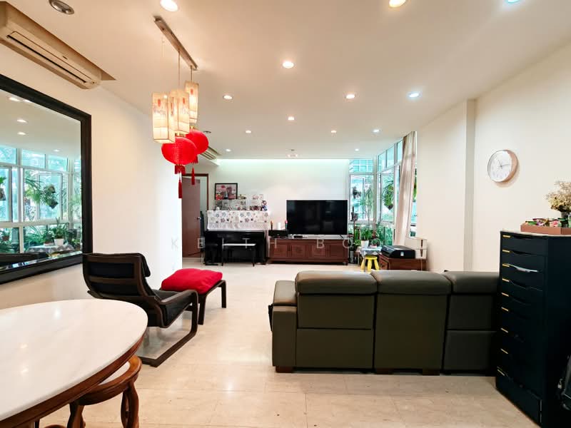 Lilydale, 550 Yishun Ave 6, 3 Bedrooms, 1,259 sqft, Condominium For Sale, by Keith Boo, 500184252 - Living Room - PropertyGuru.com.sg