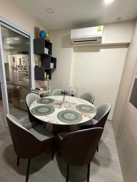 Lakepoint Condo, 10 Lakepoint Drive, 3 Bedrooms, 1,910 sqft, Condominium For Sale, by Jennifer Ong, 500184257 - Dining Room - PropertyGuru.com.sg