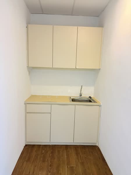 Vertex, 33 Ubi Avenue 3, 1,464 sqft, Light Industrial (B1) For Sale, by Joe Tay, 500184289 - Kitchen - CommercialGuru.com.sg