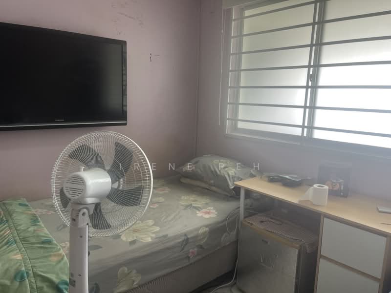 808 Woodlands Street 81, 808 Woodlands Street 81, Room Rental, 130 sqft, HDB Flat For Rent, by Irene Peh, 500184290 - Bedroom - PropertyGuru.com.sg