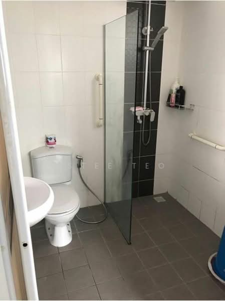 815B Choa Chu Kang Avenue 7, 815B Choa Chu Kang Avenue 7, Room Rental, 145 sqft, HDB Flat For Rent, by Estee Teo, 500184310 - Bathroom - PropertyGuru.com.sg