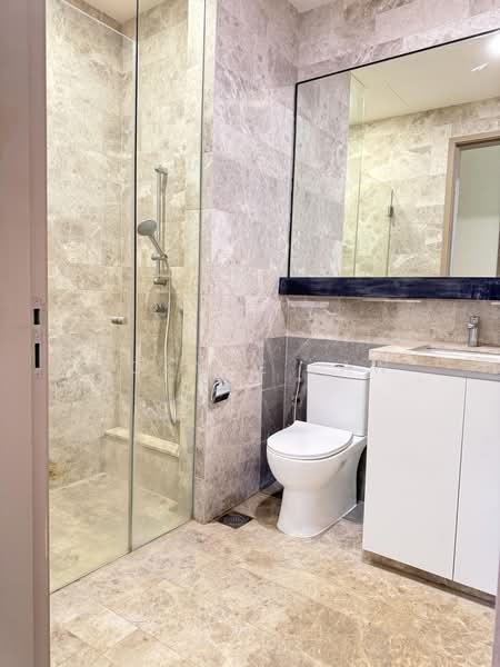 Bliss@Kovan, 2B Simon Lane, 2 Bedrooms, 840 sqft, Apartment For Rent, by Joanne Law, 500184317 - Bathroom - PropertyGuru.com.sg