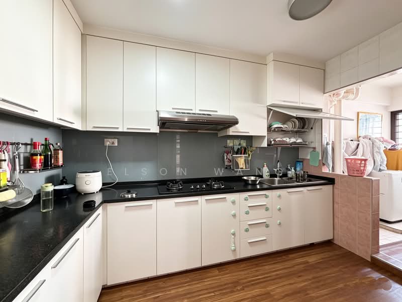680A Jurong West Central 1, 680A Jurong West Central 1, 4 Bedrooms, 1,442 sqft, HDB Flat For Sale, by Elson Wang, 500184331 - Kitchen - PropertyGuru.com.sg