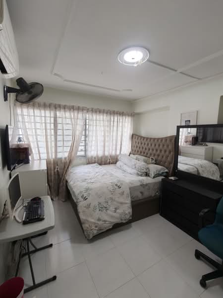 744 Jurong West Street 73, 744 Jurong West Street 73, 4 Bedrooms, 1,442 sqft, HDB Flat For Sale, by Mohamed Haidir Ismail, 500184366 - Bedroom - PropertyGuru.com.sg