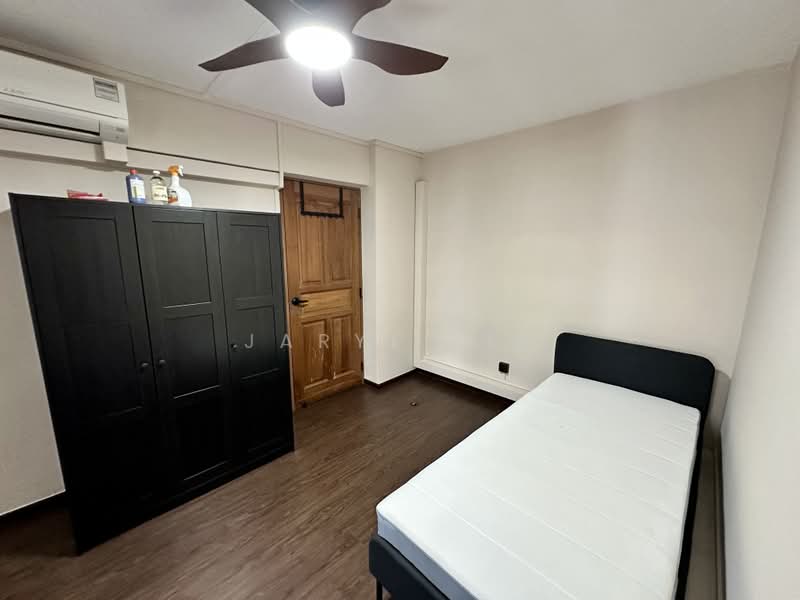 142 Marsiling Road, 142 Marsiling Road, Room Rental, 200 sqft, HDB Flat For Rent, by Jaryl Lin, 500184395 - Bedroom - PropertyGuru.com.sg