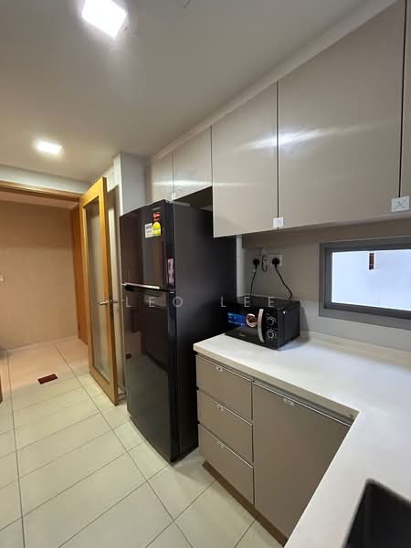 Prive, 33 Punggol Field, 3 Bedrooms, 1,098 sqft, Executive Condominium For Sale, by Leo Lee, 500184413 - Kitchen - PropertyGuru.com.sg
