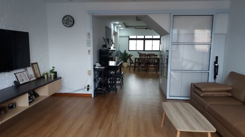 137 Bedok Reservoir Road, 137 Bedok Reservoir Road, Room Rental, 150 sqft, HDB Flat For Rent, by KelvinS See, 500184414 - Living Room - PropertyGuru.com.sg