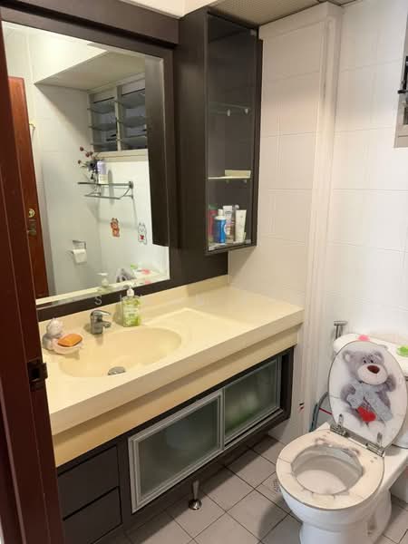 275A Compassvale Link, 275A Compassvale Link, Room Rental, 175 sqft, HDB Flat For Rent, by Simon Por, 500184421 - Bathroom - PropertyGuru.com.sg