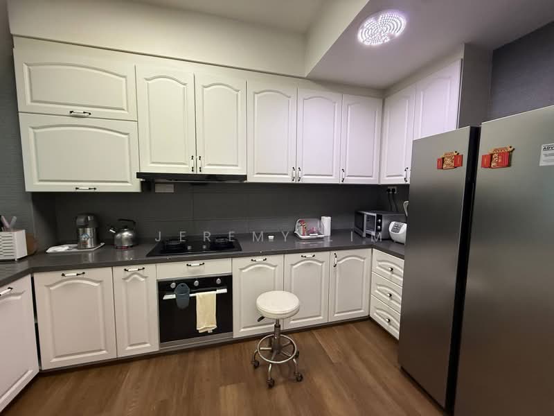 Springhill, 2 Sembawang Walk, 5 Bedrooms, 3,014 sqft, Terraced House For Sale, by Jeremy Lim, 500184431 - Kitchen - PropertyGuru.com.sg