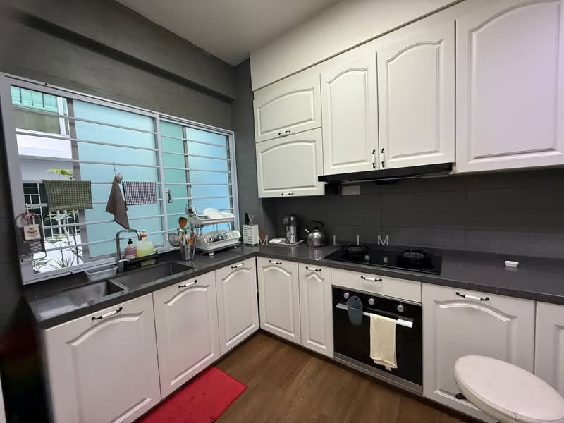 Springhill, 2 Sembawang Walk, 5 Bedrooms, 3,014 sqft, Terraced House For Sale, by Jeremy Lim, 500184431 - Kitchen - PropertyGuru.com.sg
