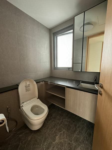 One Holland Village Residences, 5 Holland Village Way, 3 Bedrooms, 1,098 sqft, Condominium For Sale, by James Lee, 500184444 - Bathroom - PropertyGuru.com.sg