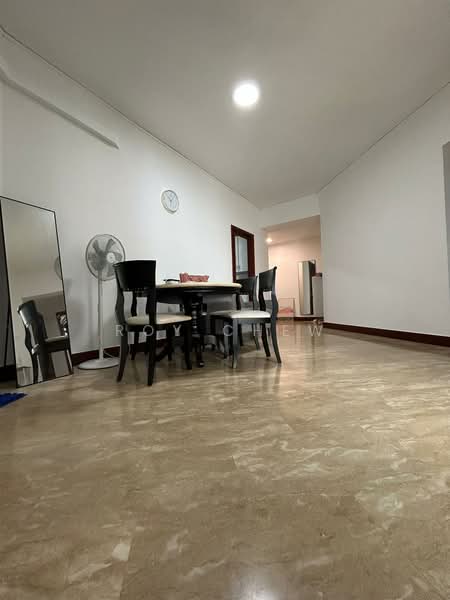 Parc Oasis, 35 Jurong East Avenue 1, Room Rental, 150 sqft, Condominium For Rent, by Roy Chew, 500184446 - Dining Room - PropertyGuru.com.sg