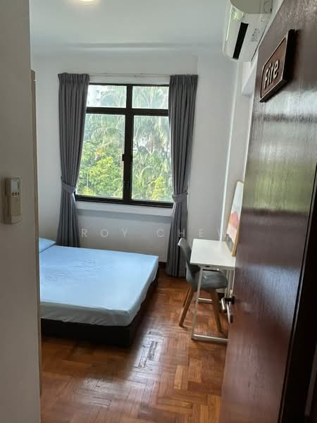 Parc Oasis, 35 Jurong East Avenue 1, Room Rental, 150 sqft, Condominium For Rent, by Roy Chew, 500184446 - Bedroom - PropertyGuru.com.sg