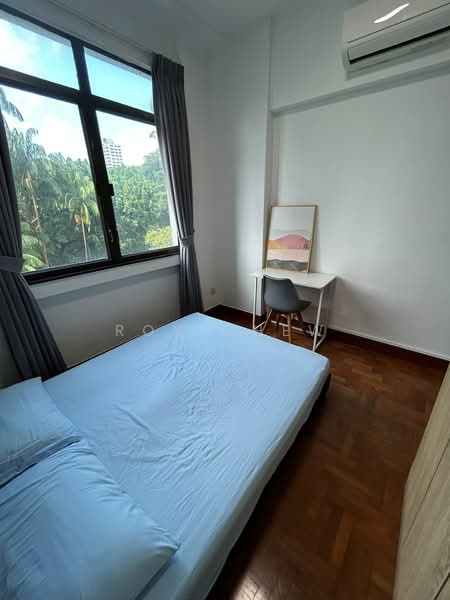 Parc Oasis, 35 Jurong East Avenue 1, Room Rental, 150 sqft, Condominium For Rent, by Roy Chew, 500184446 - Bedroom - PropertyGuru.com.sg