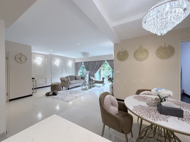 684B Edgedale Plains, 684B Edgedale Plains, 3 Bedrooms, 1,216 sqft, HDB Flat For Sale, by Sofian Roslan, 500184447 - Living Room - PropertyGuru.com.sg