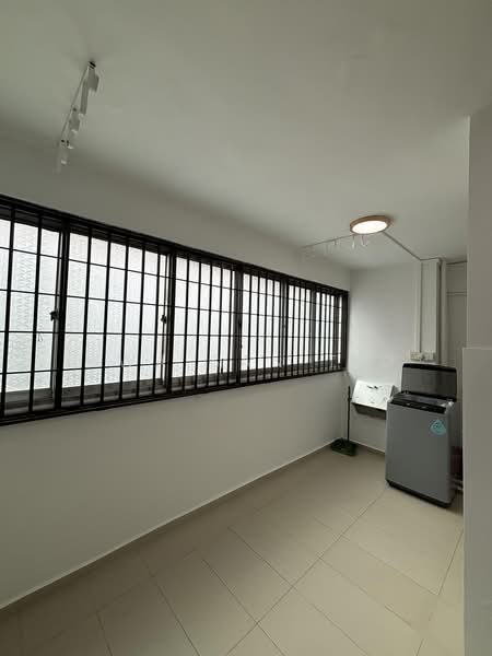 3 Queen's Road, 3 Queen's Road, 2 Bedrooms, 800 sqft, HDB Flat For Rent, by Hwa San TIO, 500184455 - Interior - PropertyGuru.com.sg
