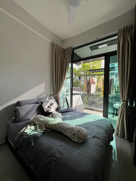 Floraville, 2 Cactus Road, 3 Bedrooms, 797 sqft, Apartment For Sale, by Kate Gow, 500184457 - Bedroom - PropertyGuru.com.sg