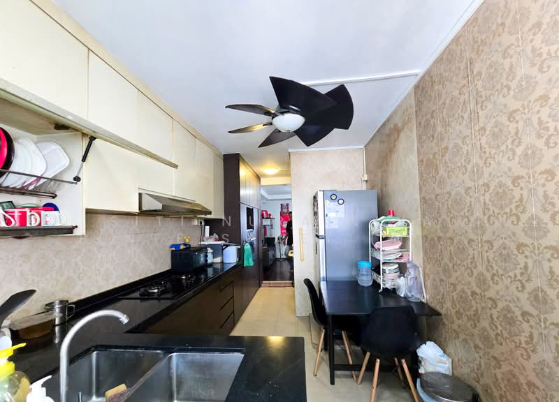 289 Yishun Avenue 6, 289 Yishun Avenue 6, 4 Bedrooms, 904 sqft, HDB Flat For Sale, by Siti Nurainina Binte Saaet (Nina Saaet), 500184460 - PropertyGuru.com.sg