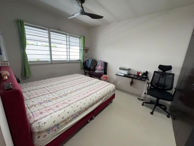 462 Jurong West Street 41, 462 Jurong West Street 41, 2 Bedrooms, 785 sqft, HDB Flat For Sale, by Thiru P, 500184478 - Bedroom - PropertyGuru.com.sg
