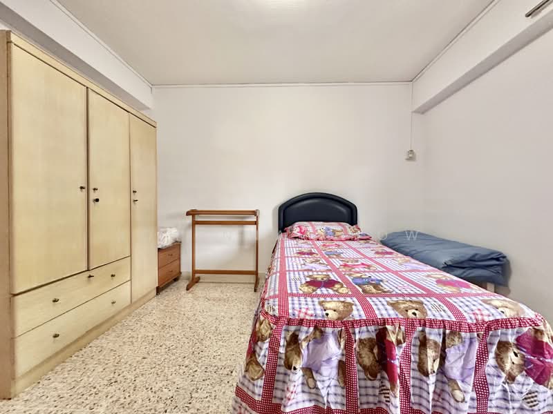 226 Lorong 8 Toa Payoh, 226 Lorong 8 Toa Payoh, 3 Bedrooms, 883 sqft, HDB Flat For Sale, by Johanna Chow, 500184486 - Bedroom - PropertyGuru.com.sg