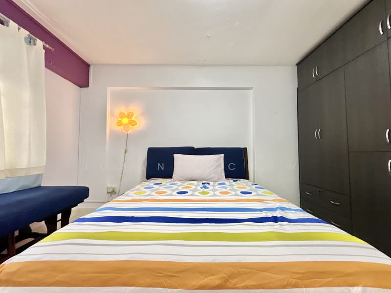 226 Lorong 8 Toa Payoh, 226 Lorong 8 Toa Payoh, 3 Bedrooms, 883 sqft, HDB Flat For Sale, by Johanna Chow, 500184486 - PropertyGuru.com.sg