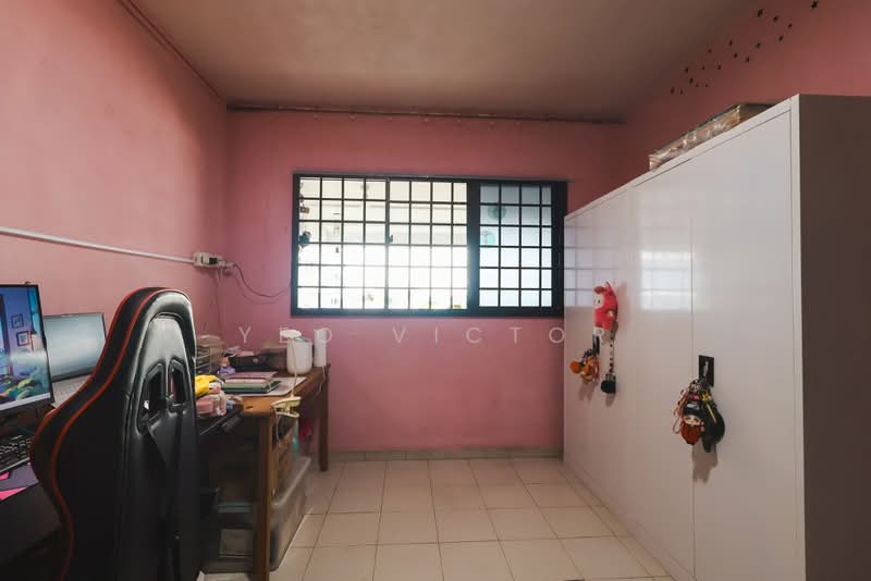 917 Jurong West Street 91, 917 Jurong West Street 91, 2 Bedrooms, 785 sqft, HDB Flat For Sale, by Yeo Victor, 500184488 - Study - PropertyGuru.com.sg