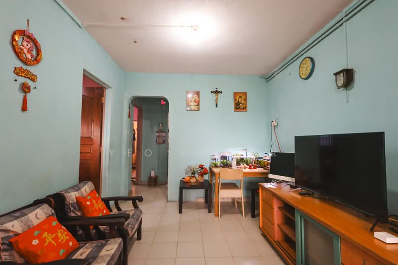 917 Jurong West Street 91, 917 Jurong West Street 91, 2 Bedrooms, 785 sqft, HDB Flat For Sale, by Yeo Victor, 500184488 - Living Room - PropertyGuru.com.sg