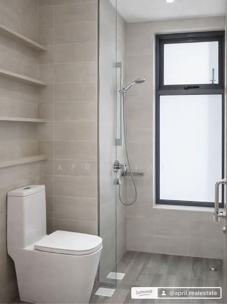 Looking to sell your property? Click HERE!, , 4 Bedrooms, 1,227 sqft, Condominium For Sale, by April Tai, 500184489 - Bathroom - PropertyGuru.com.sg