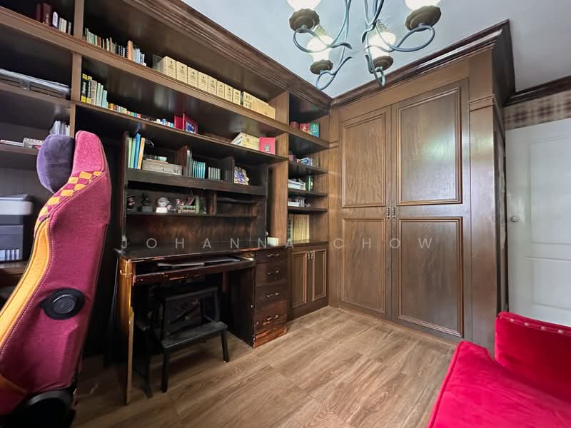 44 Bedok South Road, 44 Bedok South Road, 2 Bedrooms, 904 sqft, HDB Flat For Sale, by Johanna Chow, 500184512 - Study - PropertyGuru.com.sg