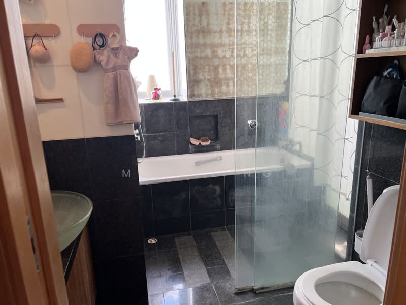 The Levelz, 38 Farrer Road, 1 Bedroom, 797 sqft, Condominium For Rent, by Maisie Ng, 500184518 - Bathroom - PropertyGuru.com.sg