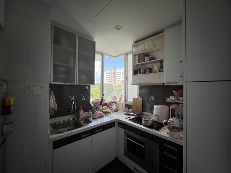The Levelz, 38 Farrer Road, 1 Bedroom, 797 sqft, Condominium For Rent, by Maisie Ng, 500184518 - Kitchen - PropertyGuru.com.sg