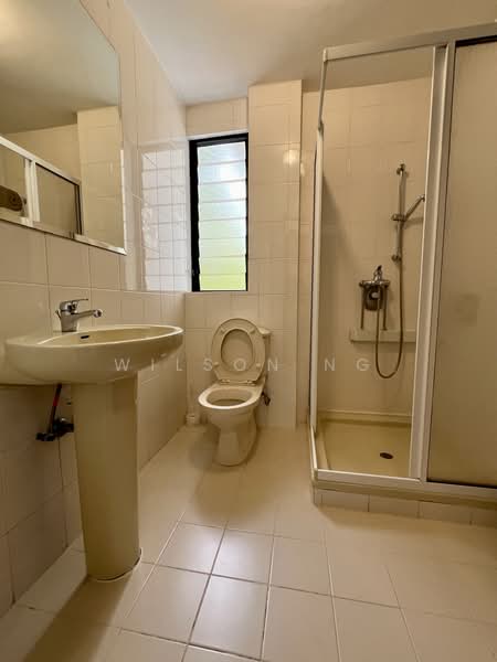 Regency Park, 7 Nathan Road, 3 Bedrooms, 2,260 sqft, Condominium For Sale, by Wilson Ng, 500184532 - Bathroom - PropertyGuru.com.sg