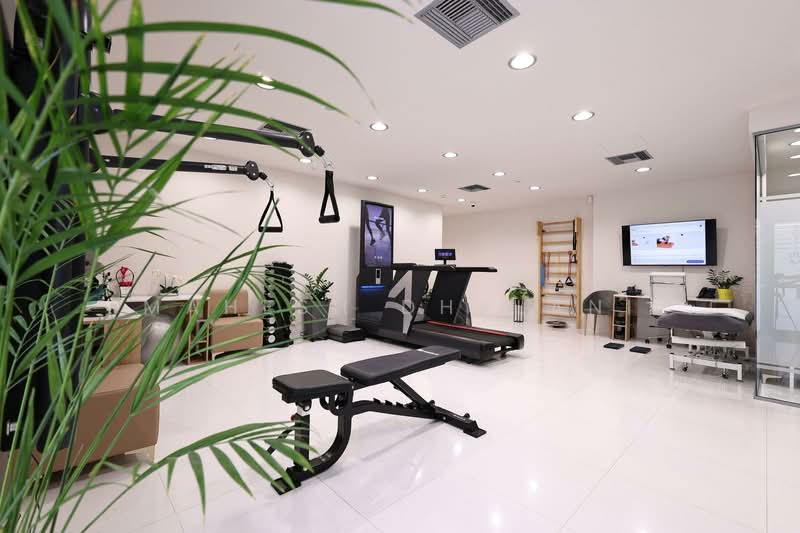 Rare Opportunity. Prime Paya Lebar. Exceptional Potential, , 7,381 sqft, Other Retail For Rent, by Mahesh Dhalani, 500184533 - Gym - CommercialGuru.com.sg