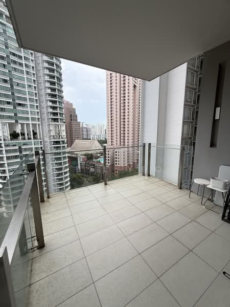 The Cosmopolitan, 200 Kim Seng Road, 2 Bedrooms, 1,324 sqft, Condominium For Rent, by Mabel Yeow, 500184541 - Balcony - PropertyGuru.com.sg