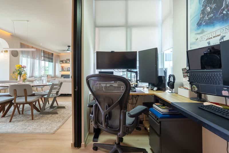 Maysprings, 2 Petir Road, 3 Bedrooms, 1,528 sqft, Apartment For Sale, by Jill Poo, 500184547 - Study - PropertyGuru.com.sg