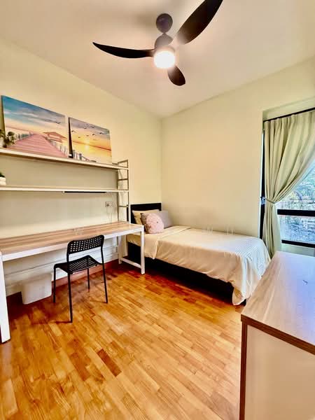 The Mayfair, 1 Jurong East Street 32, Room Rental, 120 sqft, Condominium For Rent, by Winnie Wu, 500184548 - Bedroom - PropertyGuru.com.sg