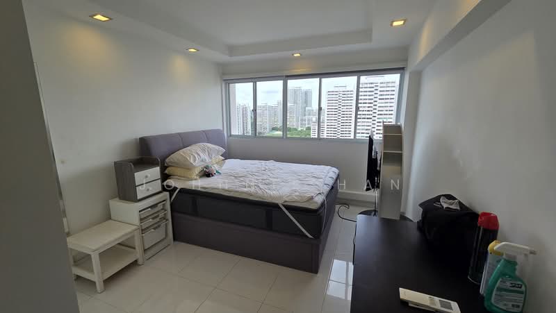 338 Clementi Avenue 2, 338 Clementi Avenue 2, Room Rental, 200 sqft, HDB Flat For Rent, by Johnnie Han, 500184550 - Bedroom - PropertyGuru.com.sg
