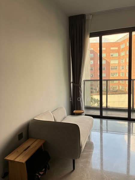 Haus On Handy, 28 Handy Road, 1 Bedroom, 463 sqft, Condominium For Rent, by Lis Low, 500184561 - Living Room - PropertyGuru.com.sg