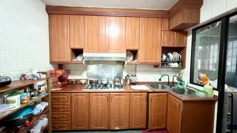 528 Woodlands Drive 14, 528 Woodlands Drive 14, 3 Bedrooms, 1,345 sqft, HDB Flat For Sale, by Jason Lim, 500184564 - Kitchen - PropertyGuru.com.sg