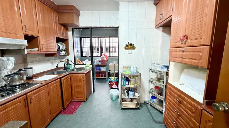 528 Woodlands Drive 14, 528 Woodlands Drive 14, 3 Bedrooms, 1,345 sqft, HDB Flat For Sale, by Jason Lim, 500184564 - Kitchen - PropertyGuru.com.sg
