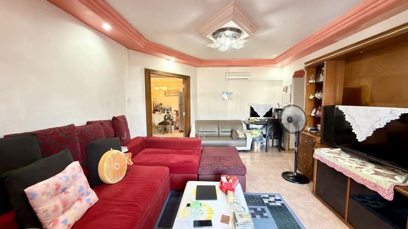 528 Woodlands Drive 14, 528 Woodlands Drive 14, 3 Bedrooms, 1,345 sqft, HDB Flat For Sale, by Jason Lim, 500184564 - Living Room - PropertyGuru.com.sg