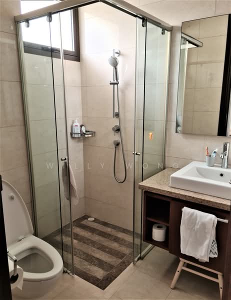 Botanic Garden Vicinity, , 4 Bedrooms, 5,046 sqft, Semi-Detached House For Rent, by Willy Wong, 500184566 - Attached Bathroom - PropertyGuru.com.sg
