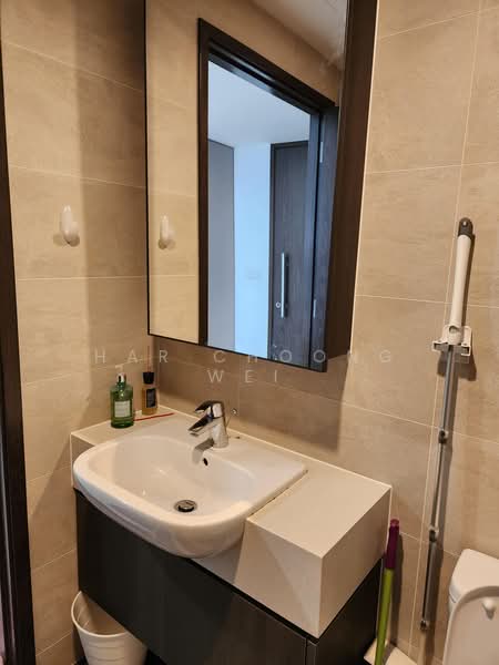 Parc Riviera, 101 West Coast Vale, 1 Bedroom, 463 sqft, Condominium For Sale, by Har Choong Wei, 500184570 - Bathroom - PropertyGuru.com.sg