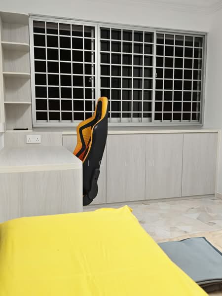 419 Hougang Avenue 8, 419 Hougang Avenue 8, Room Rental, 100 sqft, HDB Flat For Rent, by Eric Lim, 500184578 - Study - PropertyGuru.com.sg