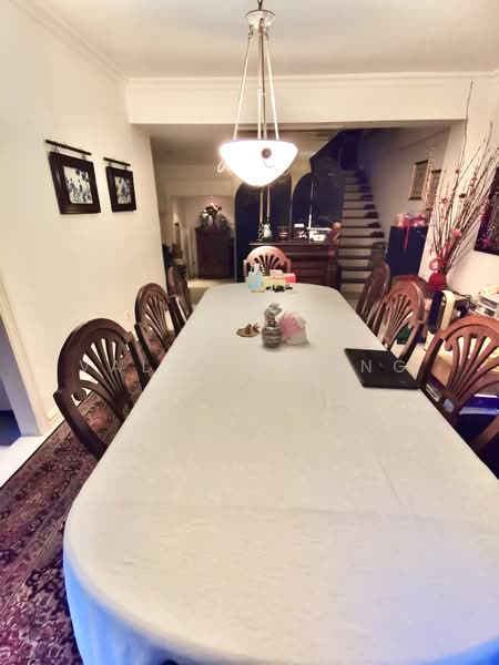 Binjai Park, , 5 Bedrooms, 5,000 sqft, Detached House For Sale, by Valerie Ling, 500184579 - Dining Room - PropertyGuru.com.sg