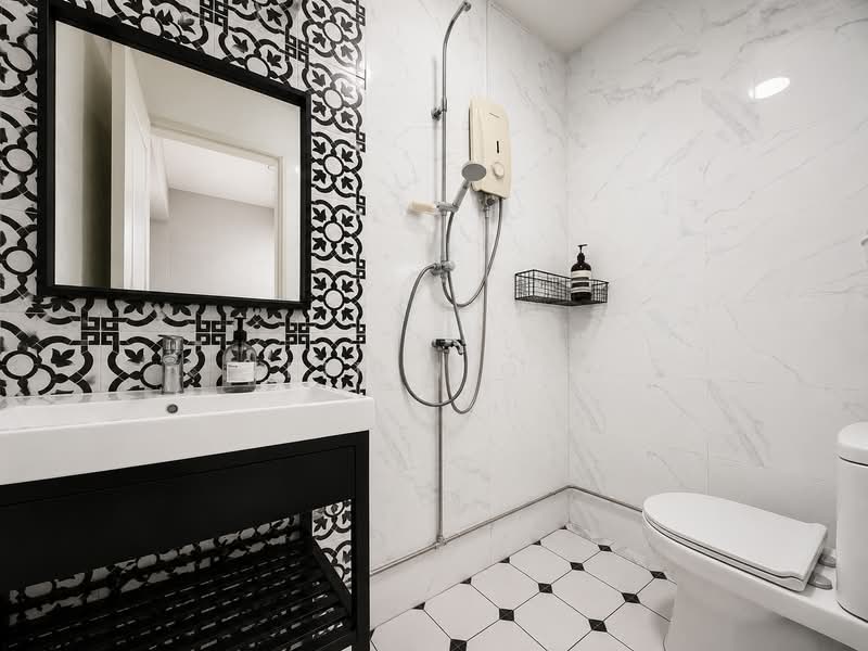 112 Whampoa Road, 112 Whampoa Road, 3 Bedrooms, 1,335 sqft, HDB Flat For Sale, by WeiPin Oon, 500184582 - Bathroom - PropertyGuru.com.sg