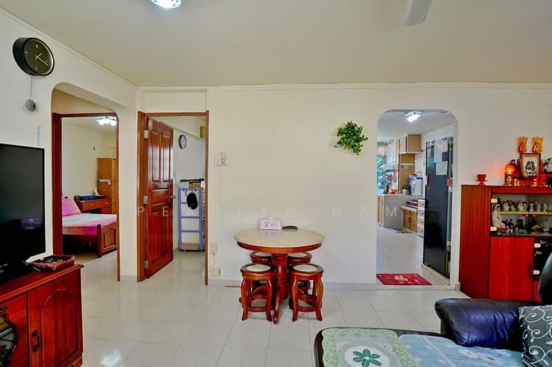 514 Hougang Avenue 10, 514 Hougang Avenue 10, 3 Bedrooms, 904 sqft, HDB Flat For Sale, by Pearlyn Nam, 500184584 - Living Room - PropertyGuru.com.sg