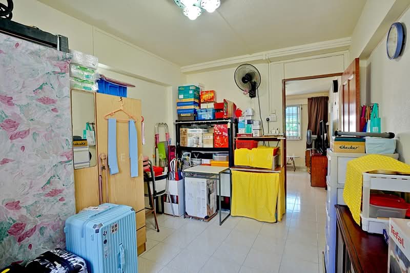 514 Hougang Avenue 10, 514 Hougang Avenue 10, 3 Bedrooms, 904 sqft, HDB Flat For Sale, by Pearlyn Nam, 500184584 - Living Room - PropertyGuru.com.sg
