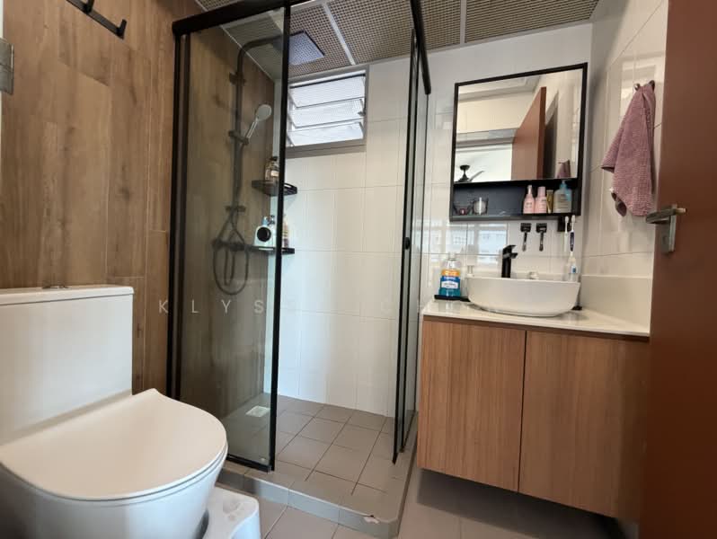 82A Circuit Road, 82A Circuit Road, 2 Bedrooms, 732 sqft, HDB Flat For Sale, by Klyssa Chong, 500184607 - Bathroom - PropertyGuru.com.sg